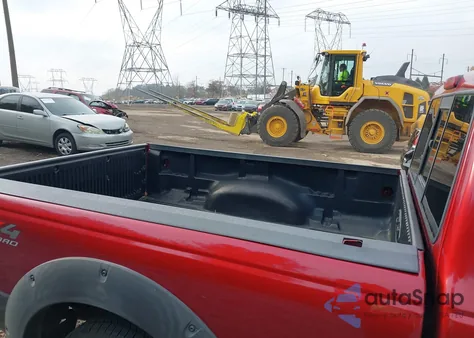 2008 Ford Ranger Fx4 Off-Road/Sport/Xlt z USA, uszkodzony, nr VIN 1FTZR45E38PA00344